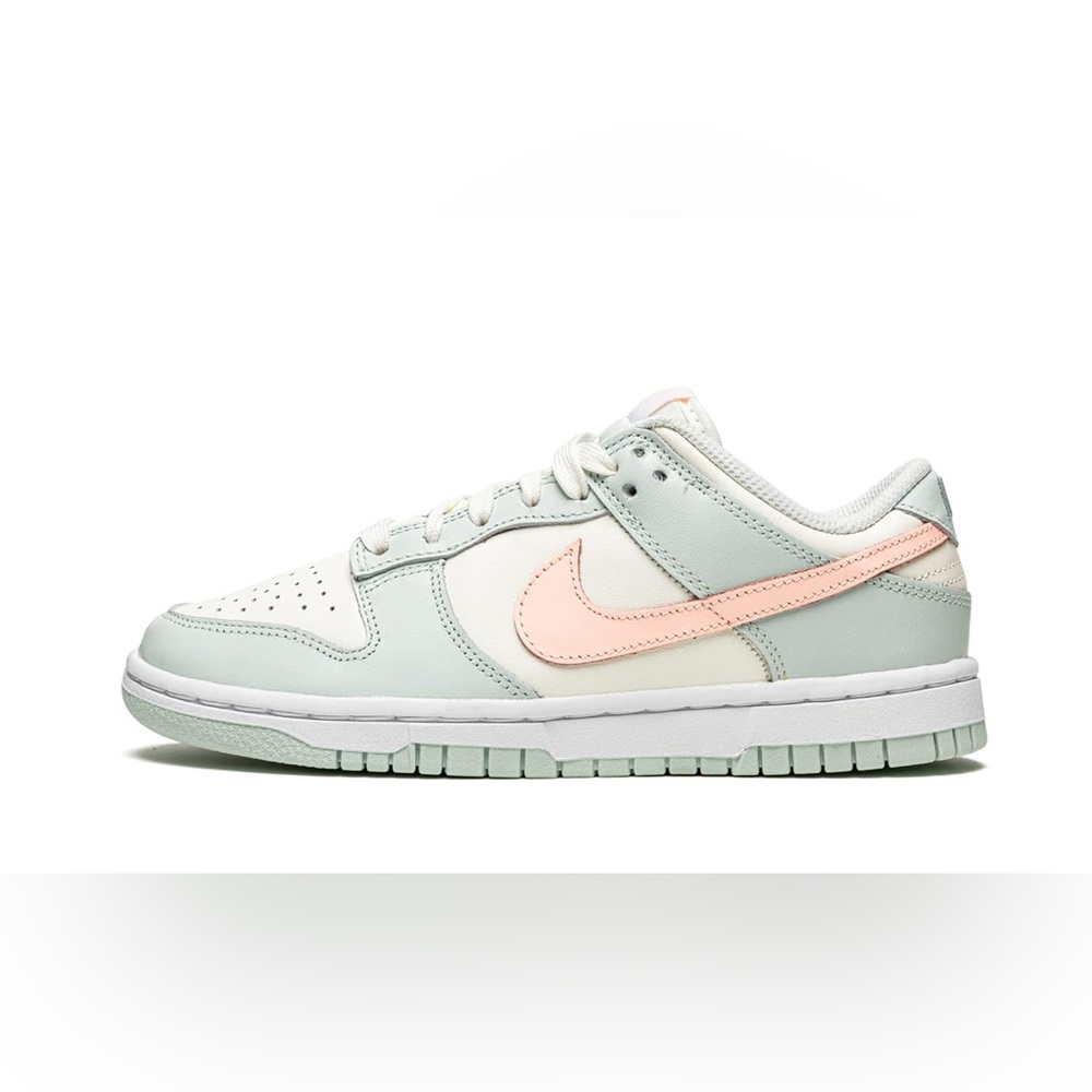 Nike Barley Green Low Dunks